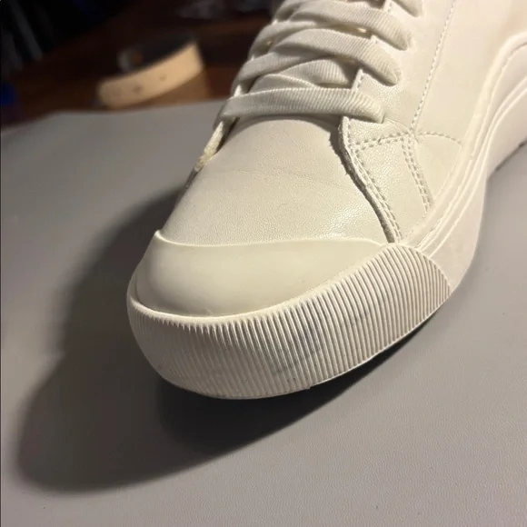 Dr. Scholl's White Lace-Up Sneakers - Picture 6 of 10
